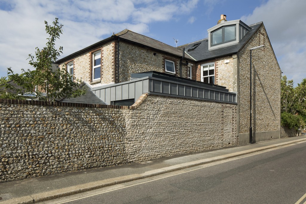 Whyke Lane / Extension to a Conservation Area, Town House 16
