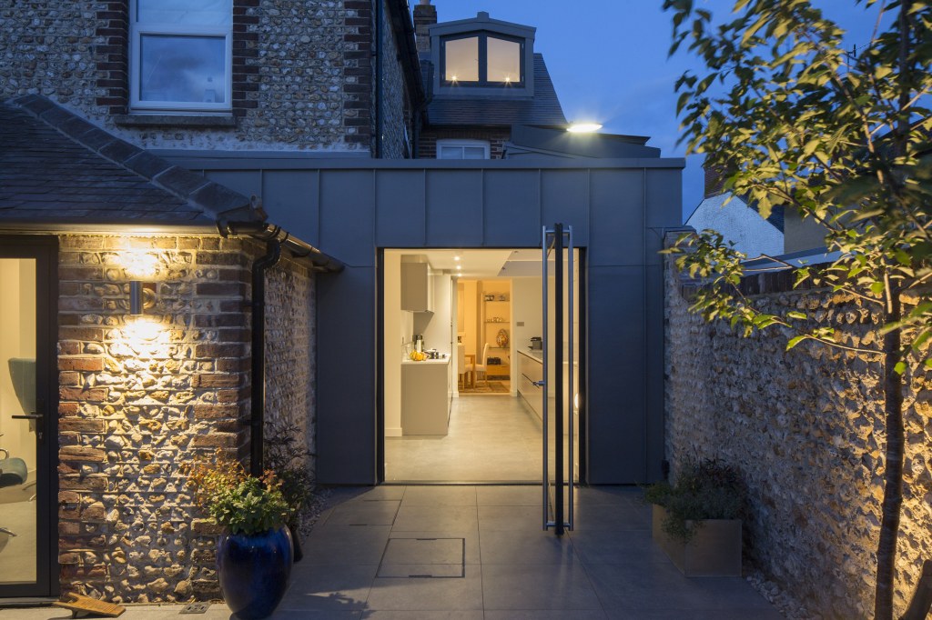 Whyke Lane / Extension to a Conservation Area, Town House 40