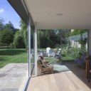 Contemporary Extension / Inside-outside space
