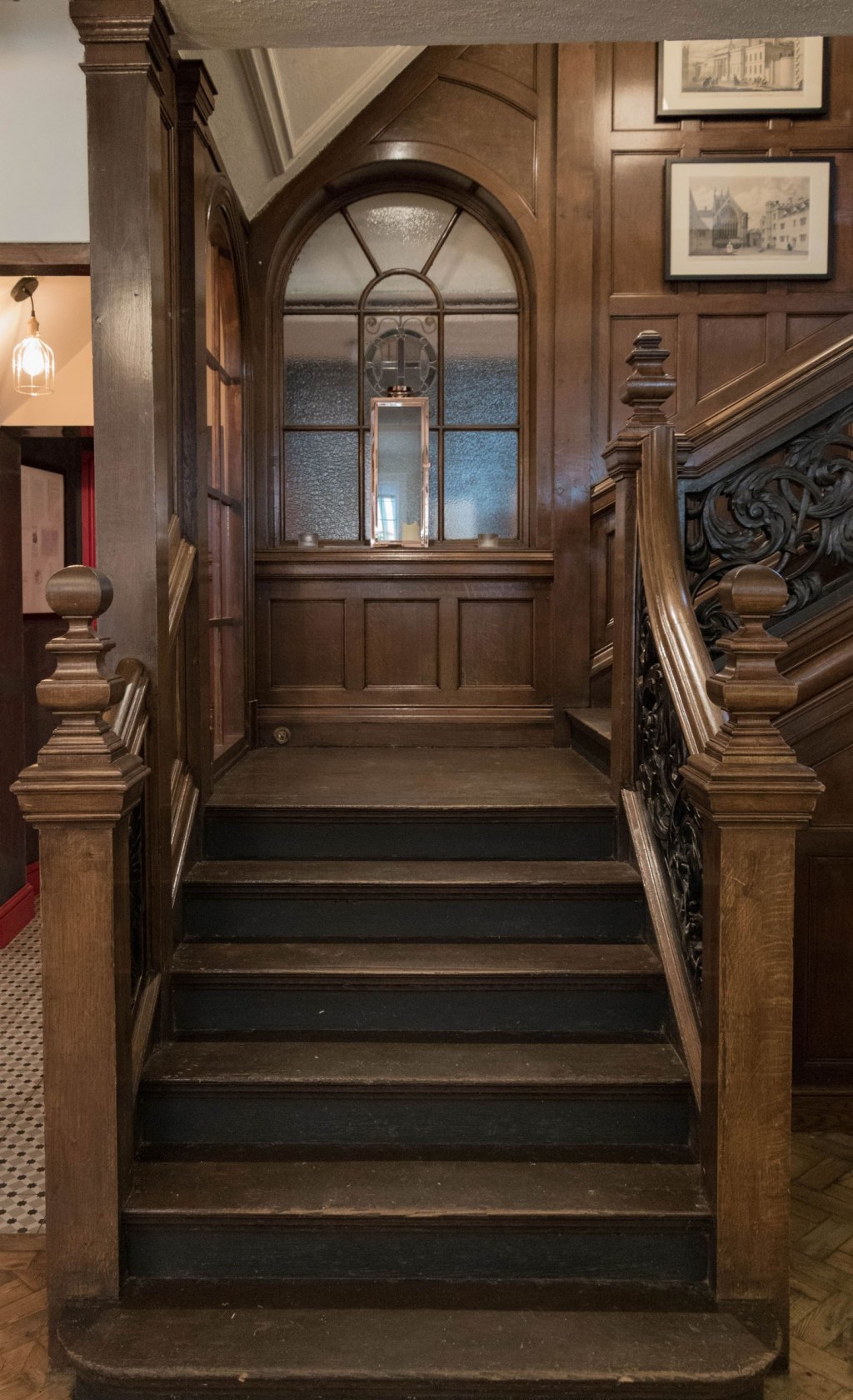 The Plough, Central Oxford / Refurbished listed staircase between ground and first floor restaurants
