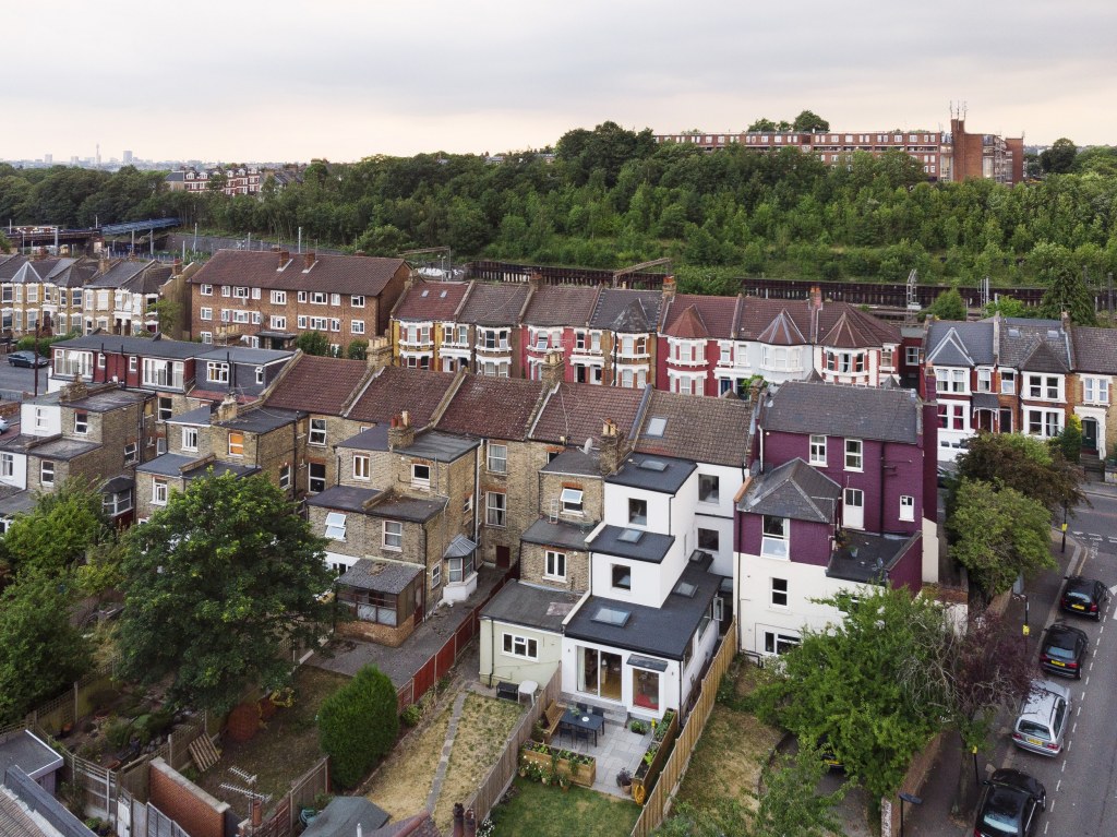 The Tier House / Aerial view