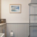 Adelaide Cottage / Bathroom 1