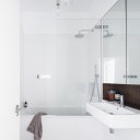 Islington Maisonette / Bathroom