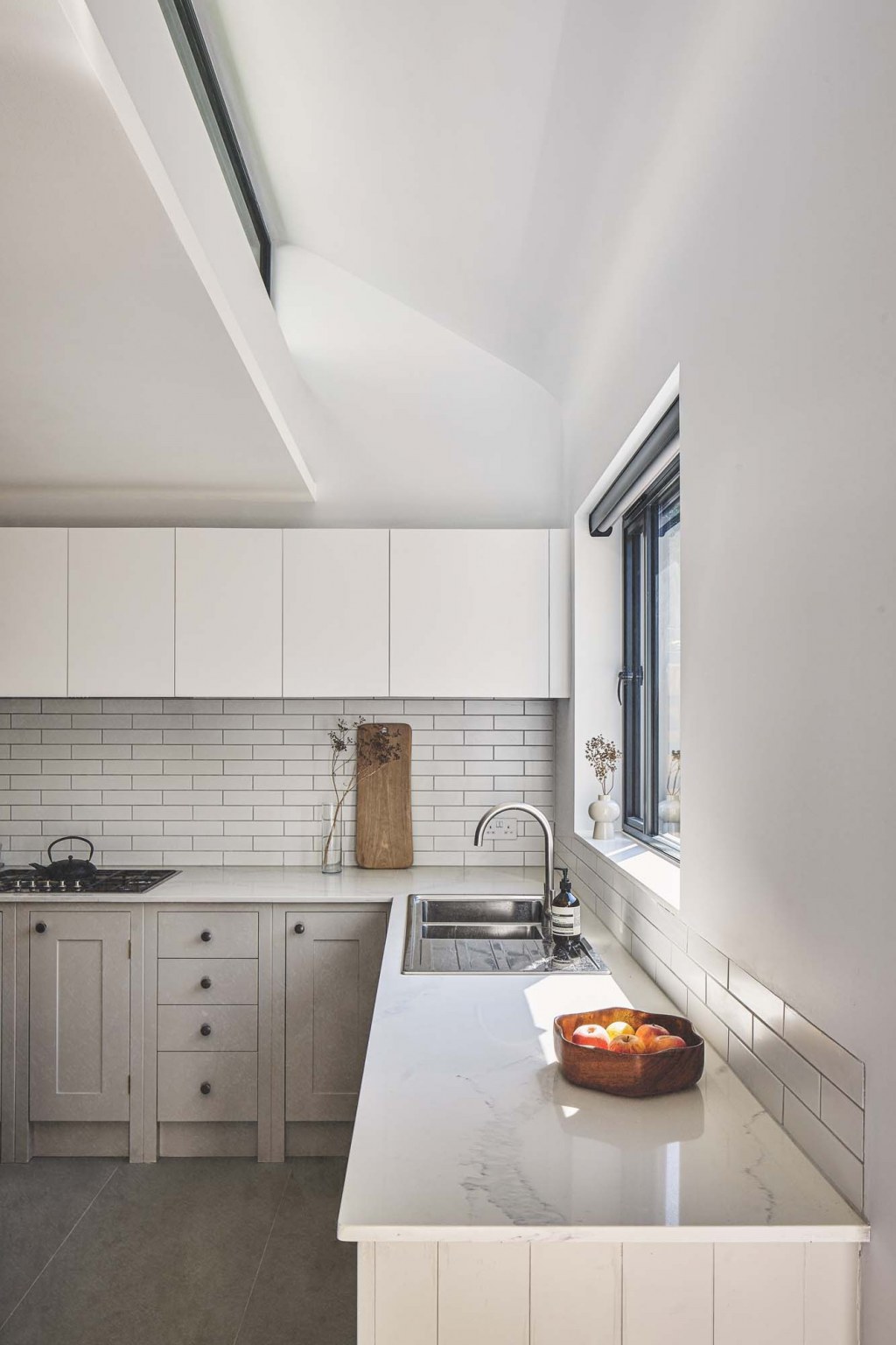 Rees Architects | Dollis Hill / Dollis Hill | The rooflight works with the direction of the sun's path.