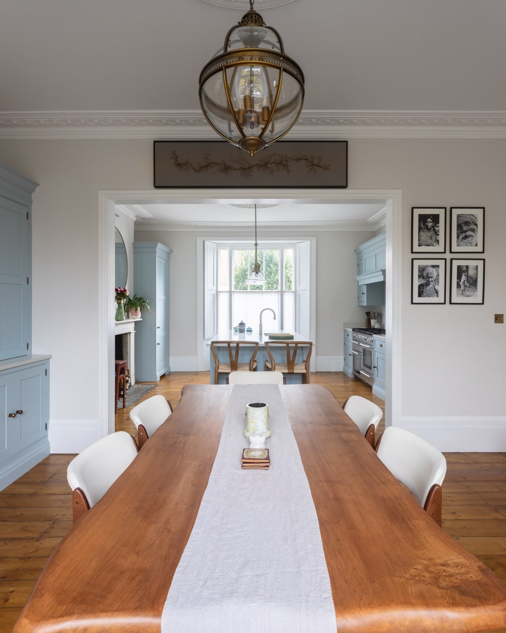 Stockwell Park Road / Dining area