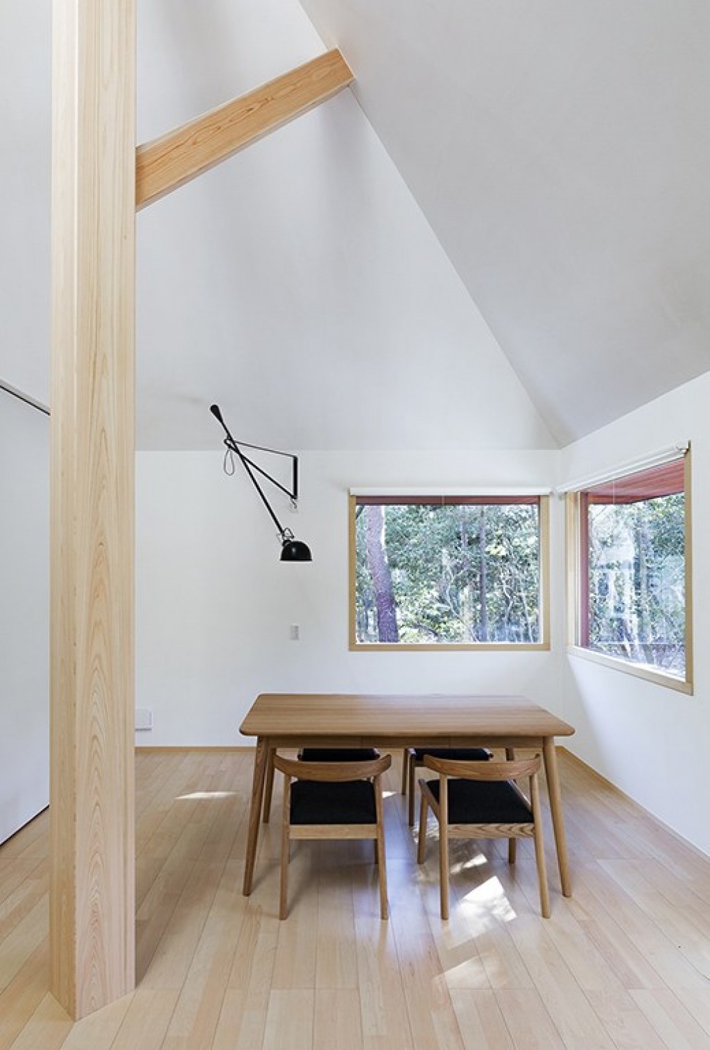 House in the Forest / Interior view 3