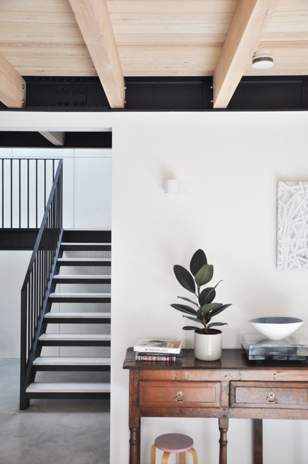 Gin Distillery / Timber ceilings generate a feeling of warmth