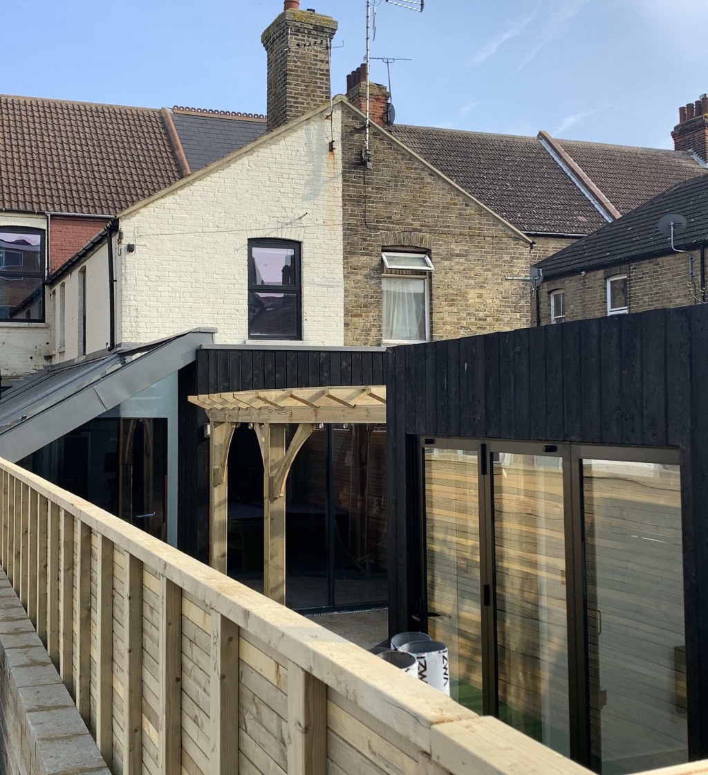 S /HE 011  - Margate / Exterior Extension