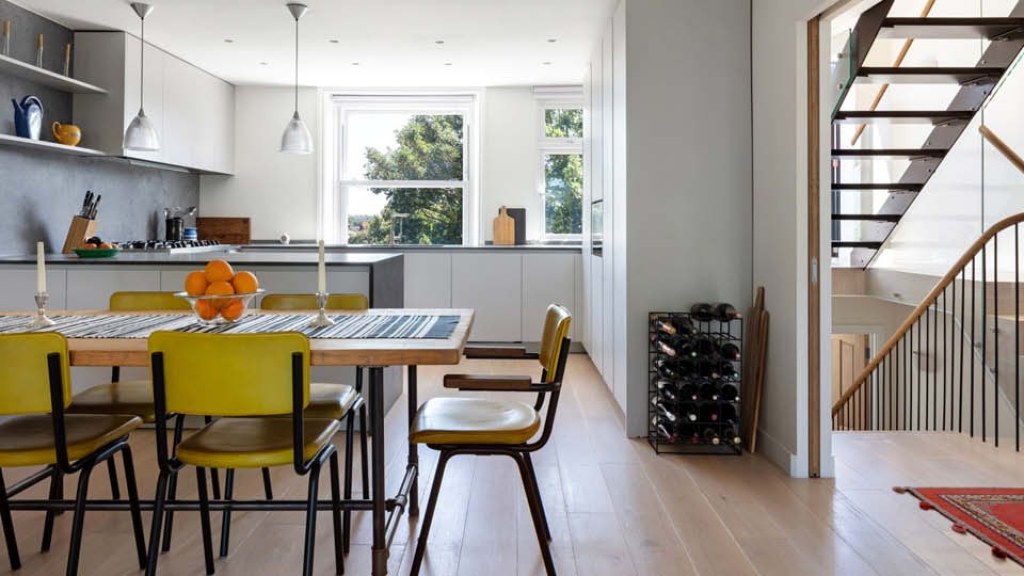 Clapham Common / Open plan kitchen dining space