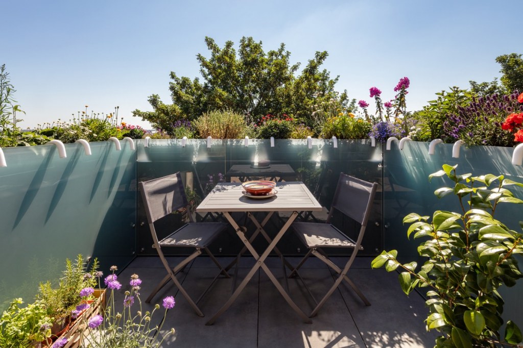 Clapham Common / New roof terrace