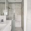 Richmond Redesign / Shower room