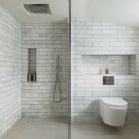 Withy Villa / Guest Ensuite