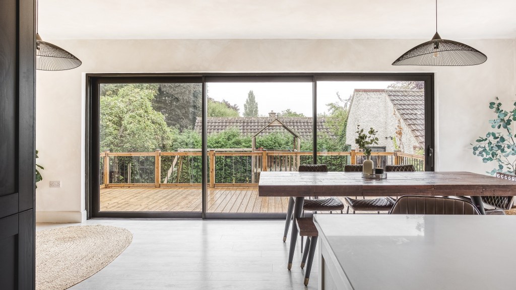 Derby home extensions / New stunning glazing