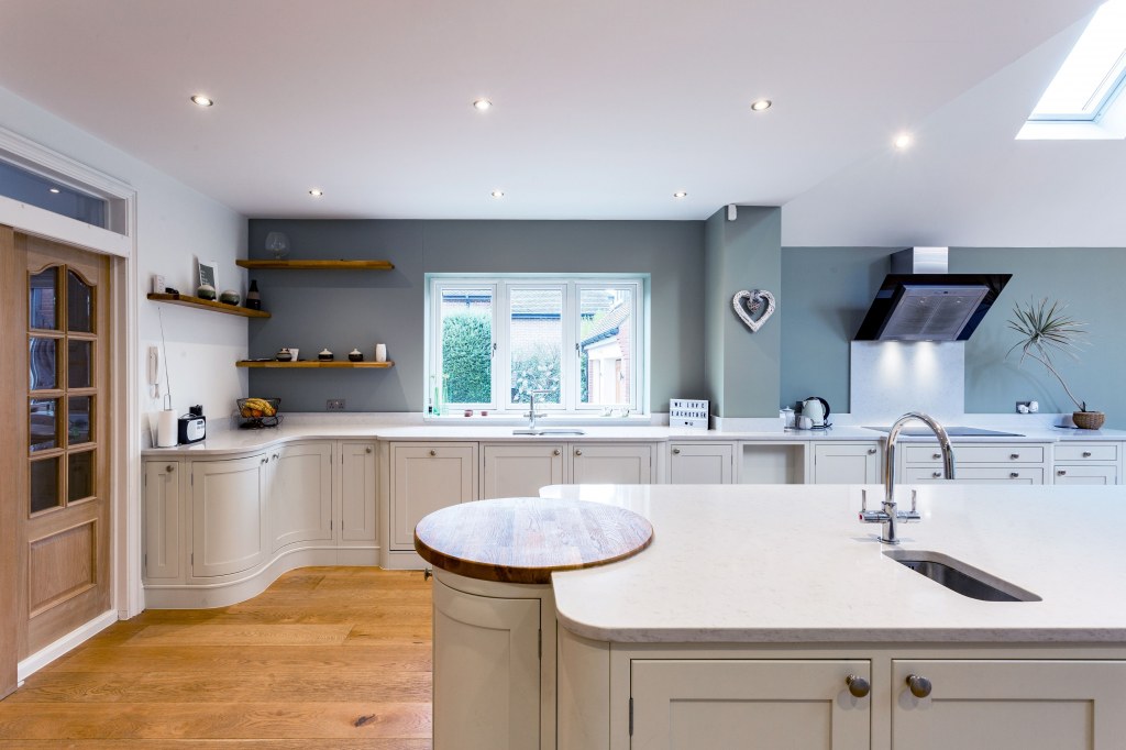 Darley Abbey Renovation / Bespoke kitchen