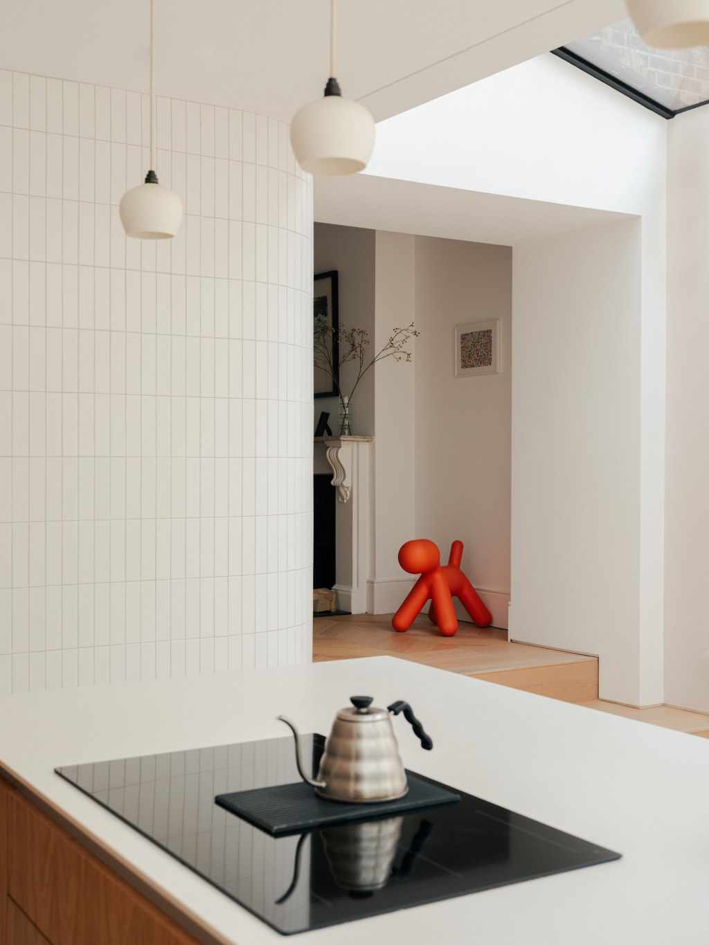 North London Victorian Villas / View from kitchen to reading room