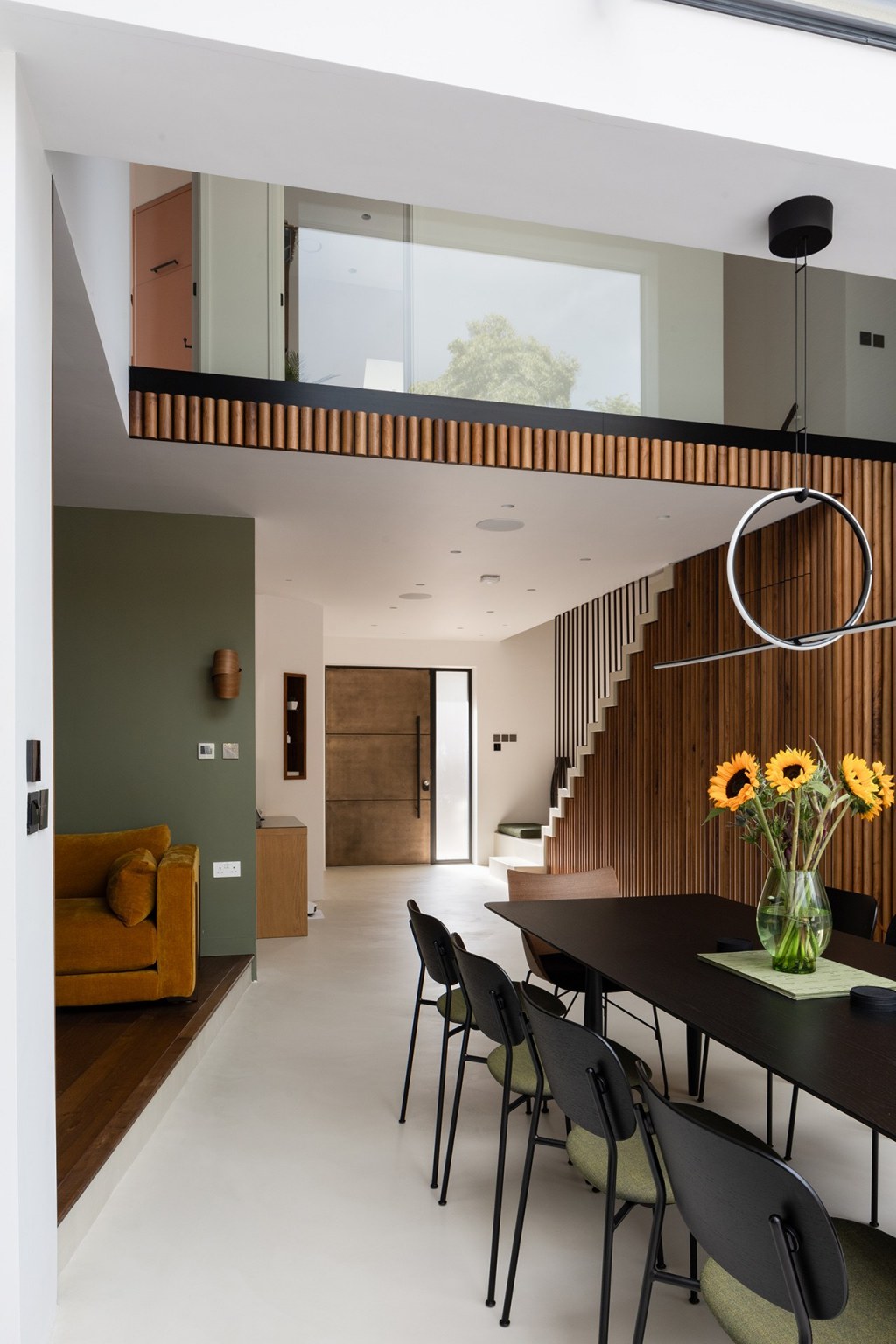 Vine Lane / Central Area